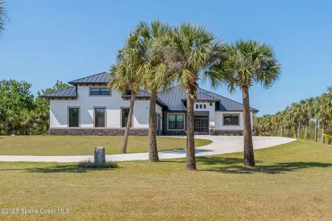 300 Pinto Lane Palm Bay FL 32909