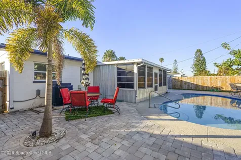 727 Clarke Avenue Melbourne FL 32935