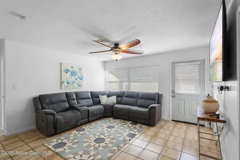 727 Clarke Avenue Melbourne FL 32935