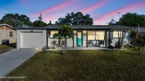 727 Clarke Avenue Melbourne FL 32935