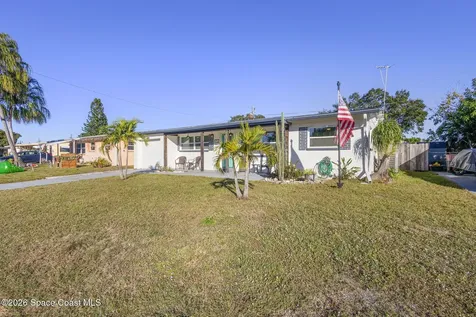 727 Clarke Avenue Melbourne FL 32935