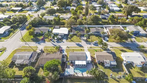 727 Clarke Avenue Melbourne FL 32935