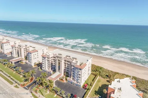 2095 Jimmy Buffett Mem Highway Indian Harbour Beach FL 32937