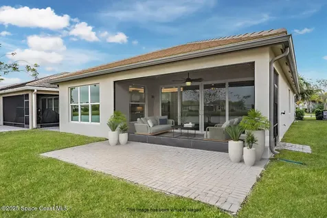 11729 SW Golden Falls Lane Port St. Lucie FL 34987