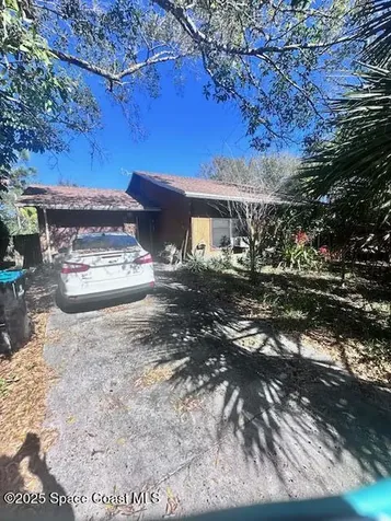285 Alcantarra Street NW Palm Bay FL 32907