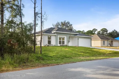 1150 SE Tarleton Street SE Palm Bay FL 32909