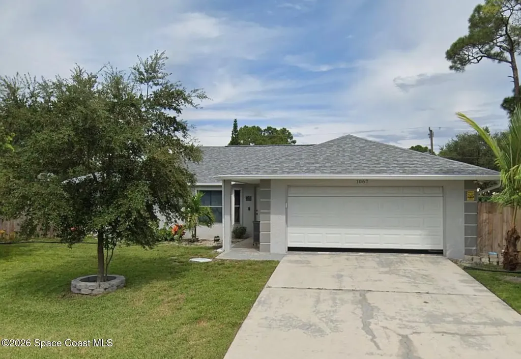 1067 Heath Avenue NW Palm Bay FL 32907