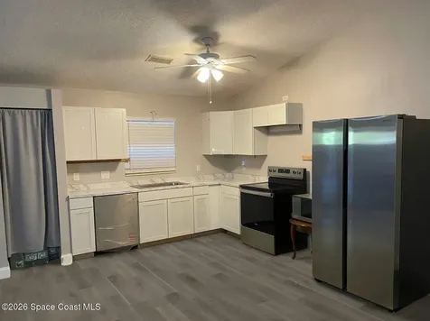 1067 Heath Avenue NW Palm Bay FL 32907