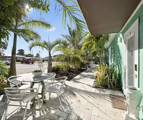 105 NE 3rd Street Satellite Beach FL 32937
