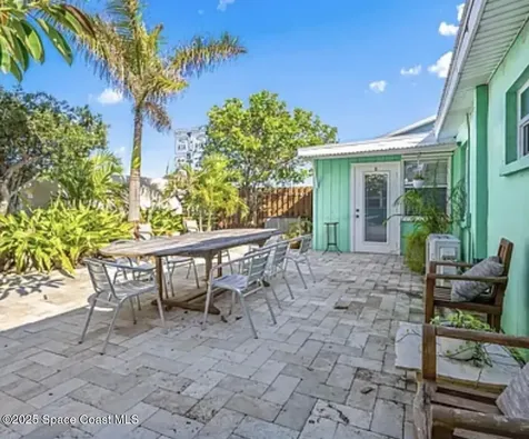 105 NE 3rd Street Satellite Beach FL 32937