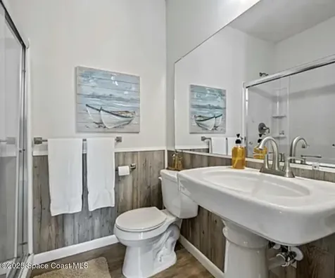 105 NE 3rd Street Satellite Beach FL 32937