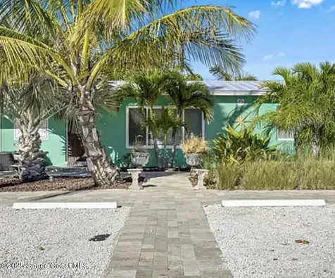105 NE 3rd Street Satellite Beach FL 32937