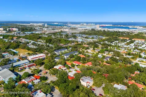 8754 Banyan Way Cape Canaveral FL 32920
