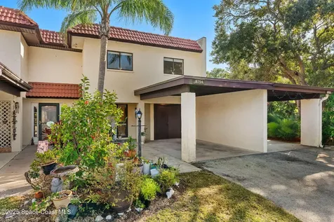 8754 Banyan Way Cape Canaveral FL 32920