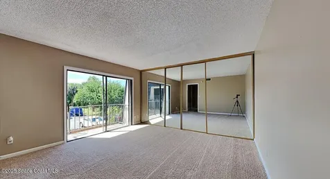2313 Vista Oaks Circle NE Palm Bay FL 32905