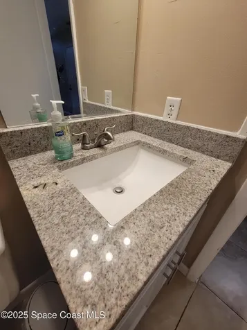2313 Vista Oaks Circle NE Palm Bay FL 32905