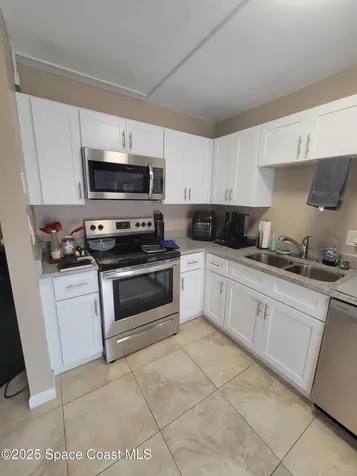 2313 Vista Oaks Circle NE Palm Bay FL 32905
