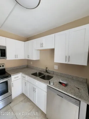 2313 Vista Oaks Circle NE Palm Bay FL 32905