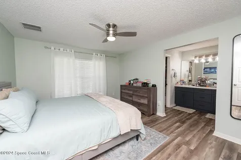 721 Taluga Avenue SE Palm Bay FL 32909