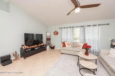 721 Taluga Avenue SE Palm Bay FL 32909
