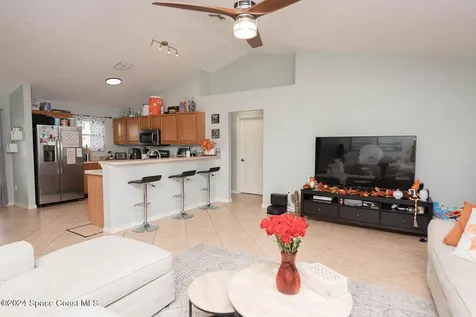 721 Taluga Avenue SE Palm Bay FL 32909