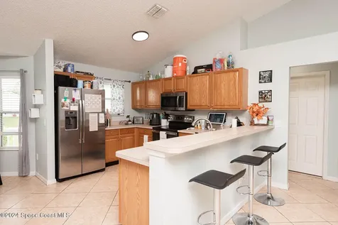 721 Taluga Avenue SE Palm Bay FL 32909