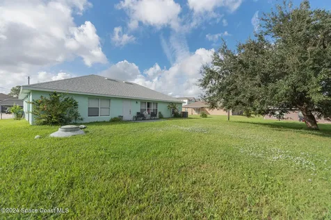 721 Taluga Avenue SE Palm Bay FL 32909