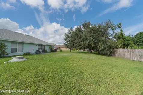 721 Taluga Avenue SE Palm Bay FL 32909
