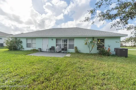 721 Taluga Avenue SE Palm Bay FL 32909