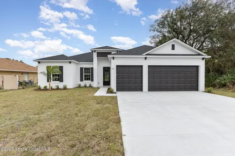 756 Taluga Avenue SE Palm Bay FL 32909