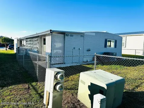 708 Lark Drive Barefoot Bay FL 32976