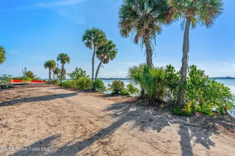11680 Dragon Point Drive Merritt Island FL 32952