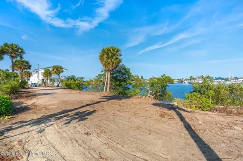 11680 Dragon Point Drive Merritt Island FL 32952