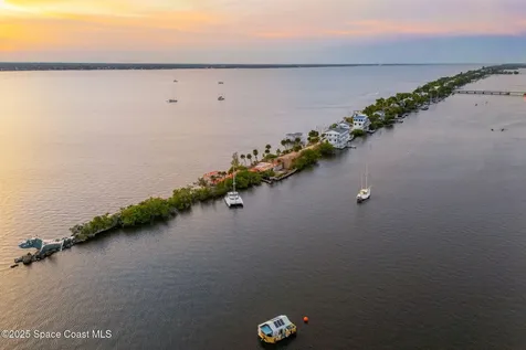 11680 Dragon Point Drive Merritt Island FL 32952