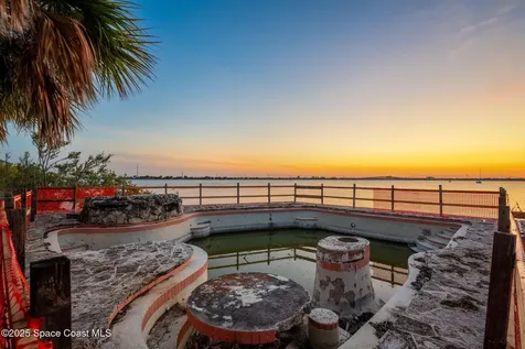 11680 Dragon Point Drive Merritt Island FL 32952