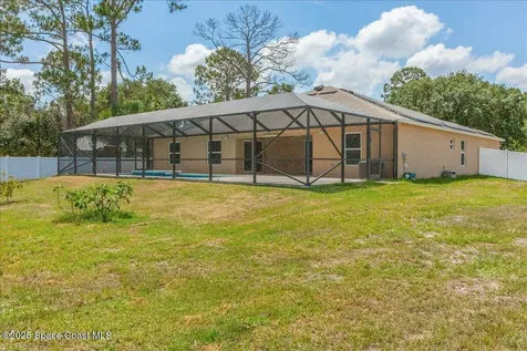 1397 Danbury Street SW Palm Bay FL 32908