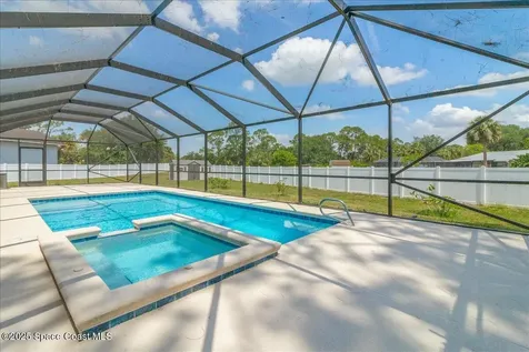 1397 Danbury Street SW Palm Bay FL 32908
