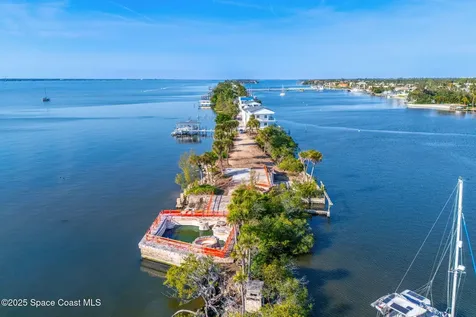 11680 Dragon Point Drive Merritt Island FL 32952