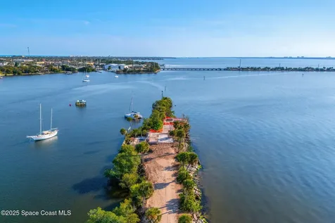 11680 Dragon Point Drive Merritt Island FL 32952