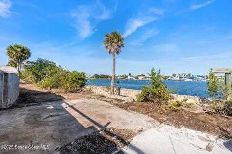 11680 Dragon Point Drive Merritt Island FL 32952
