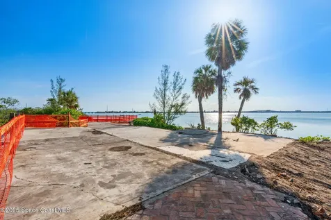 11680 Dragon Point Drive Merritt Island FL 32952