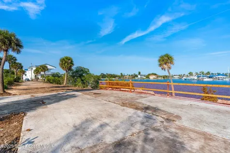 11680 Dragon Point Drive Merritt Island FL 32952