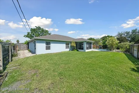 1585 Barton Avenue NW Palm Bay FL 32907