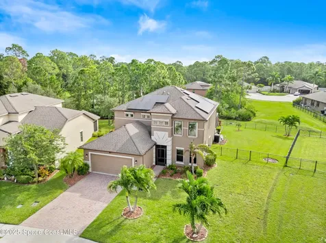 850 Fiddleleaf Circle Melbourne FL 32904