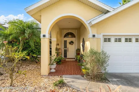 335 Nautica Court Indian Harbour Beach FL 32937