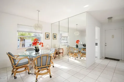 40 Vis Gdns Trail Vero Beach FL 32962