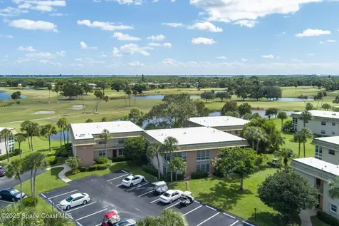 40 Vis Gdns Trail Vero Beach FL 32962