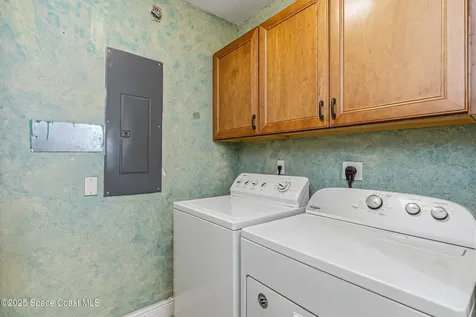 1437 Pineapple Avenue Melbourne FL 32935