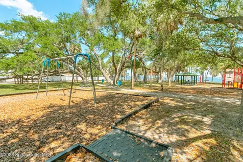 1437 Pineapple Avenue Melbourne FL 32935