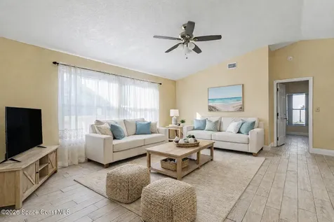 561 Carol Drive NE Palm Bay FL 32907